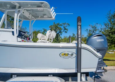 2025 Sea Hunt Ultra 219