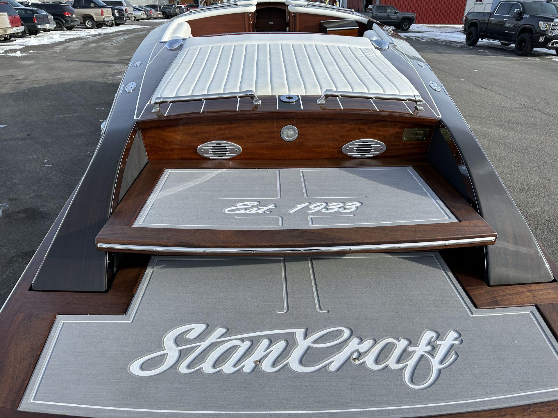 2007 Stancraft 31 Deluxe