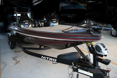 2013 Nitro Z-9