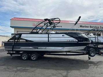 2020 Montara 25' Surf Boss