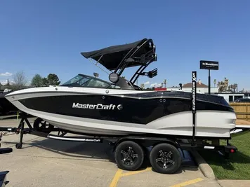 2024 MasterCraft X22