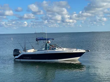 2013 Robalo R247 Dual Console