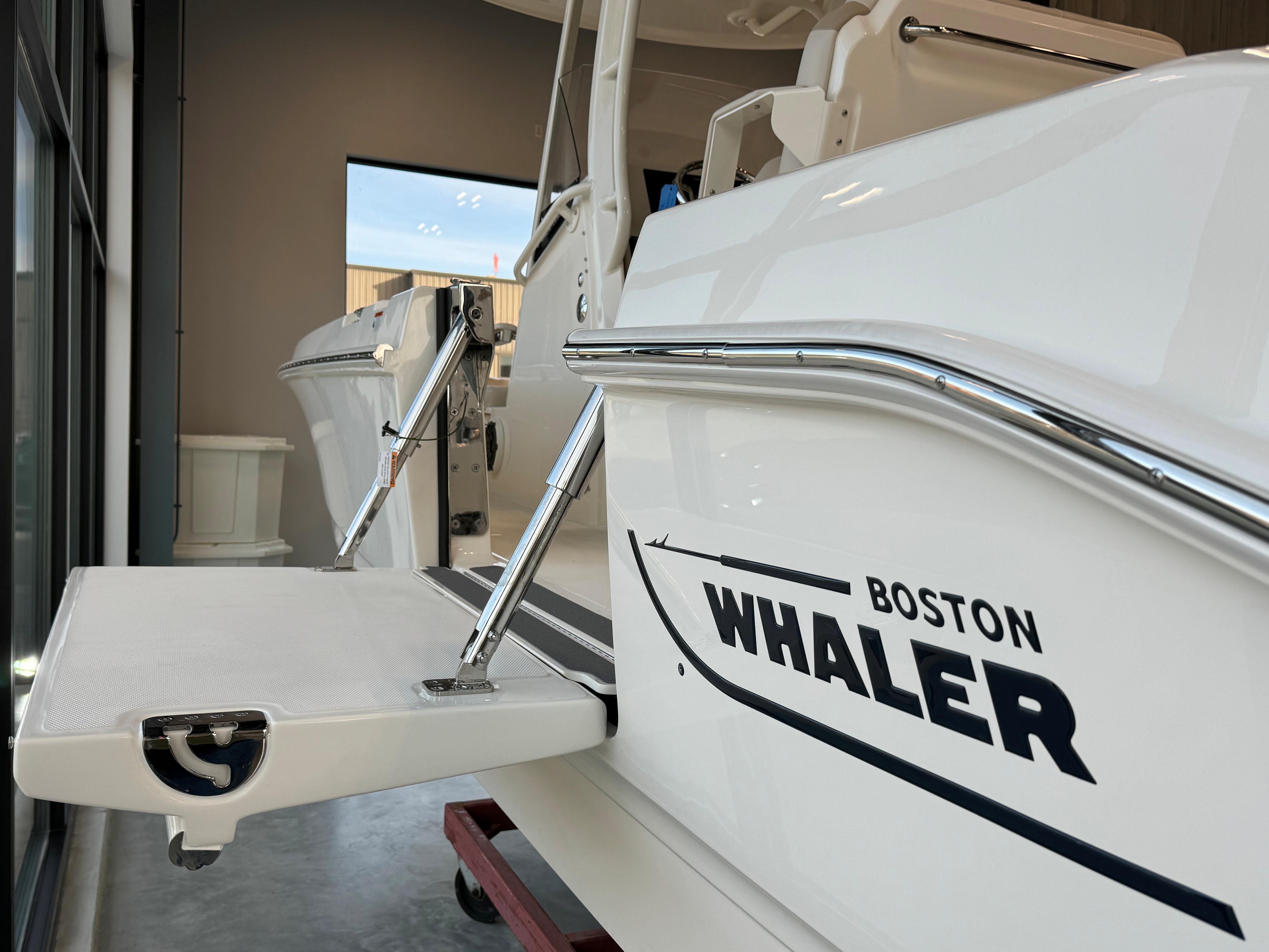 2024 Boston Whaler 280 Dauntless