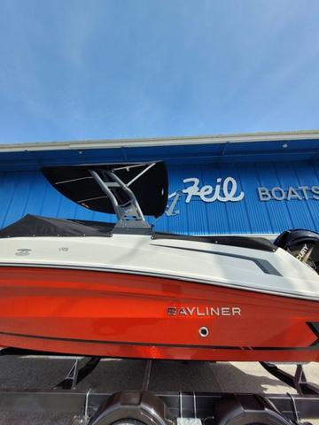 2024 Bayliner VR5 Bowrider - Outboard