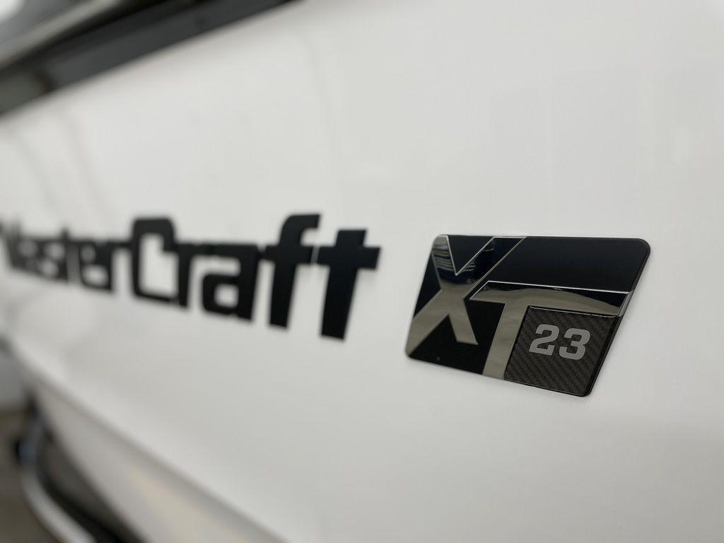 2024 MasterCraft XT23
