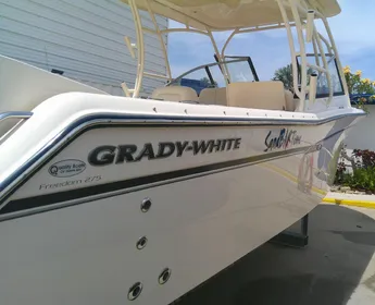 2015 Grady-White Freedom 275