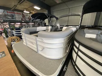 2024 Bennington 20 SSR - Quad Bench - Pontoon