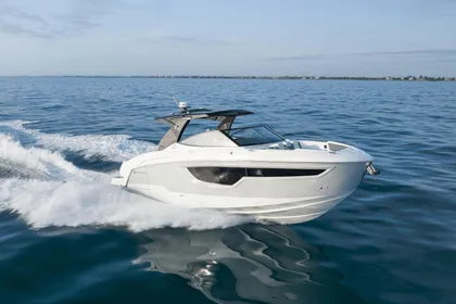 2024 Cruisers Yachts 38 GLS Outboard