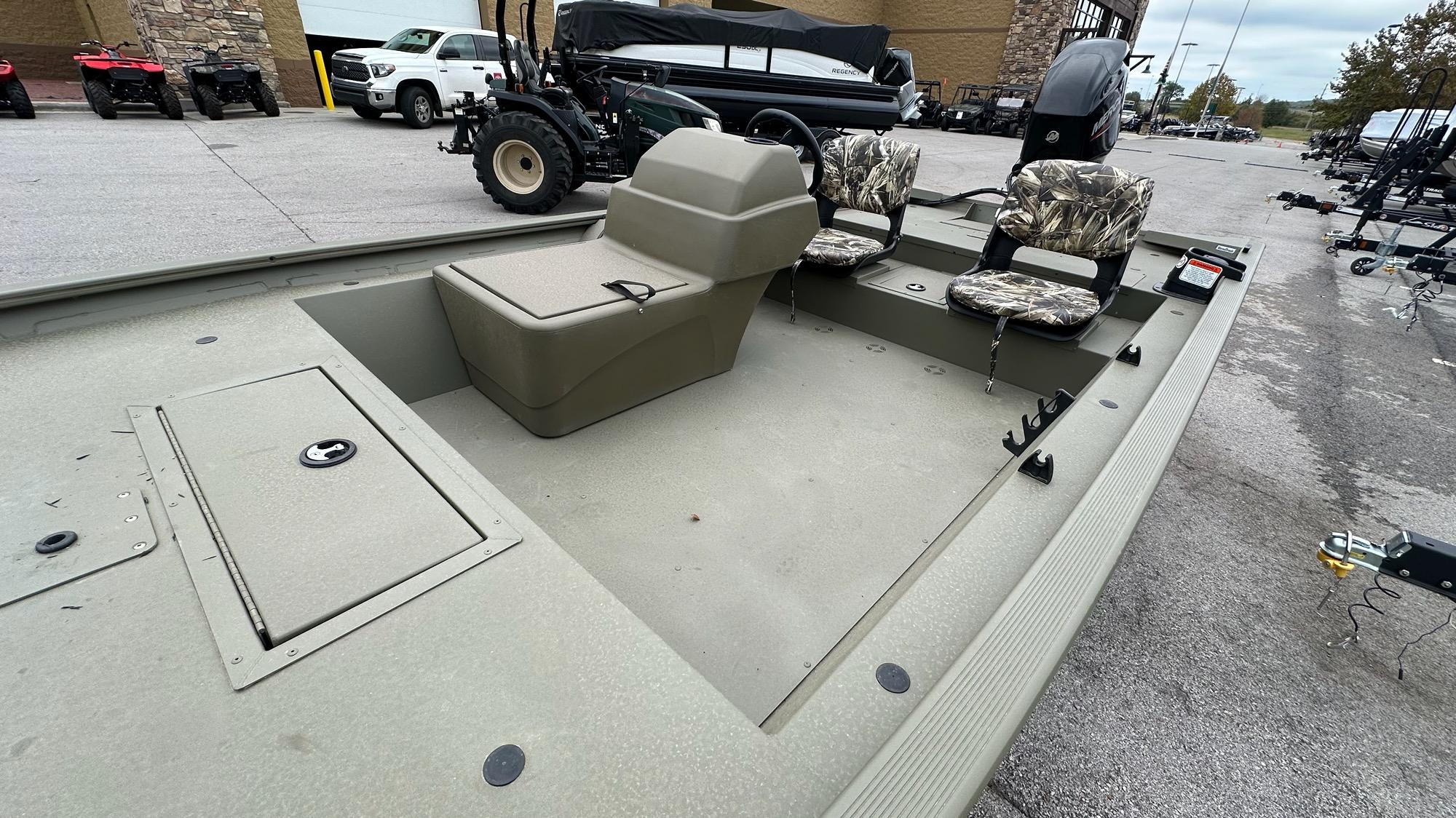 New 2024 Tracker Grizzly 1754 SC 35806 Huntsville Boat Trader