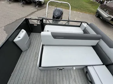 2023 Veranda VR22VLB TRIPLE 200HP BUNK TRAILER