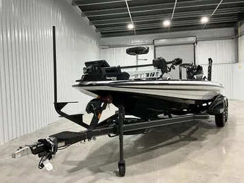 2024 Skeeter FXR21 Apex Bass