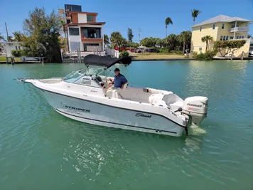 2004 Seaswirl 2100 Striper