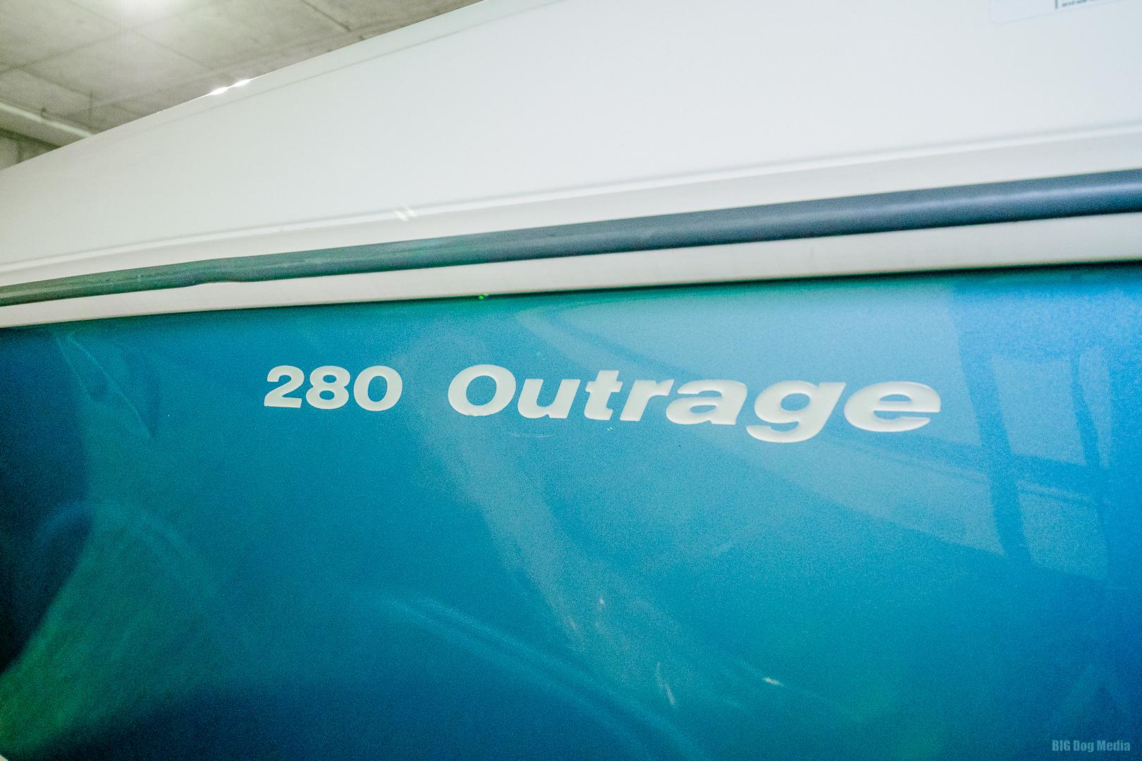 2015 Boston Whaler 280 Outrage