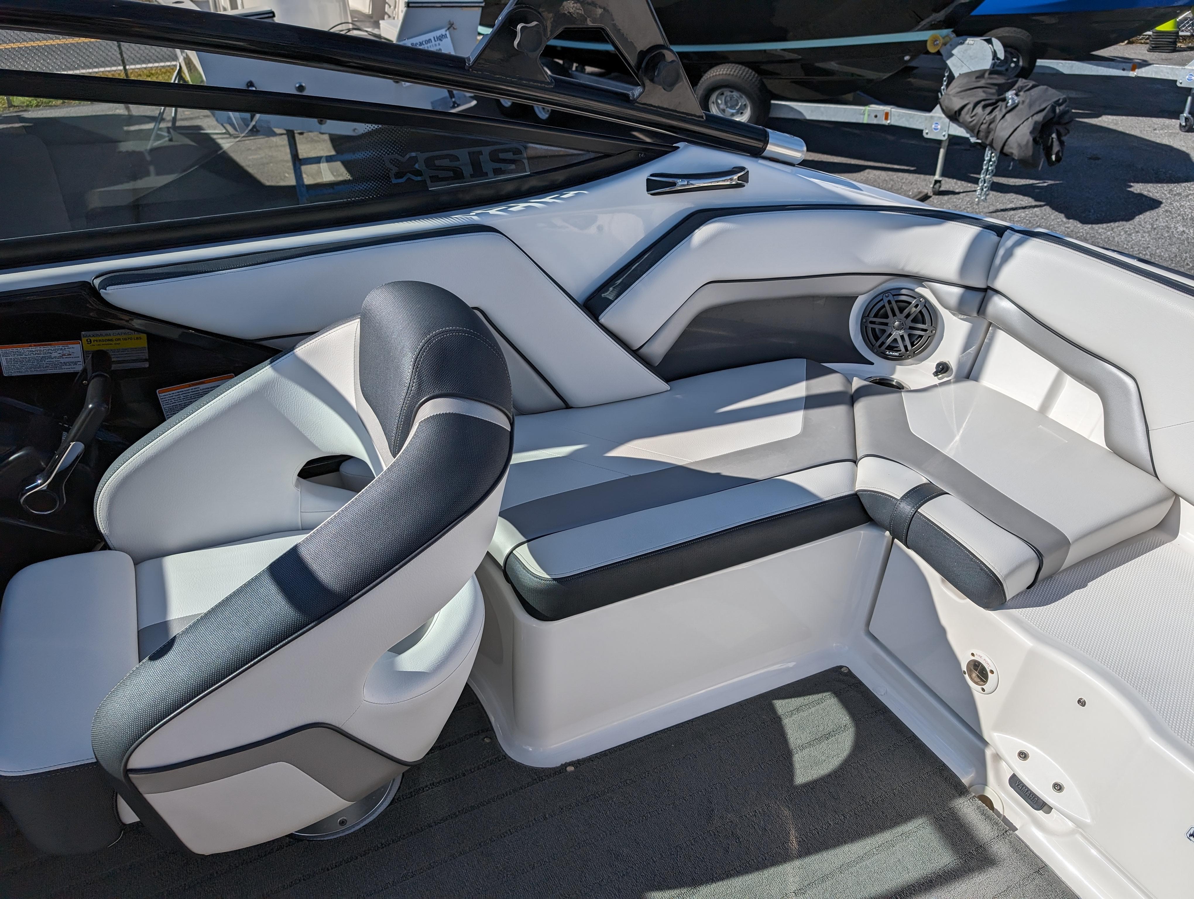 2015 Yamaha Boats 212X