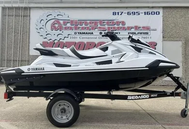 2024 Yamaha WaveRunner VX Cruiser® HO with Audio