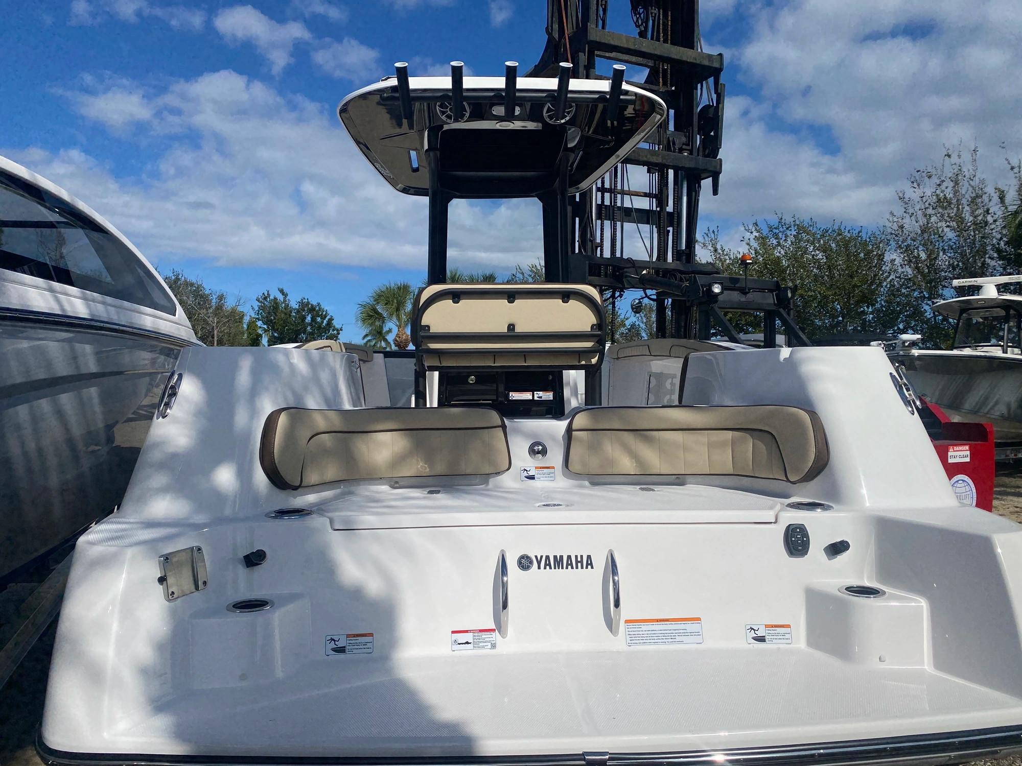 New 2024 Yamaha Boats 255 Fsh Sport E 33931 Ft Myers Beach Boat Trader 0383