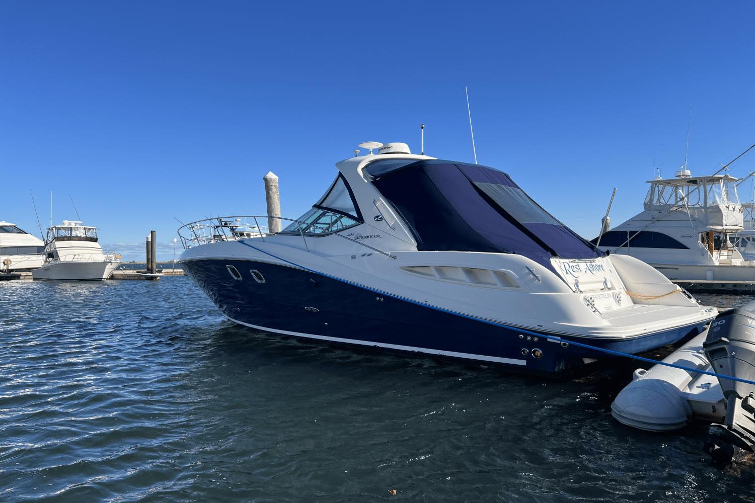 2008 Sea Ray 330 Sundancer