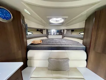 2016 Monterey 335 Sport Yacht