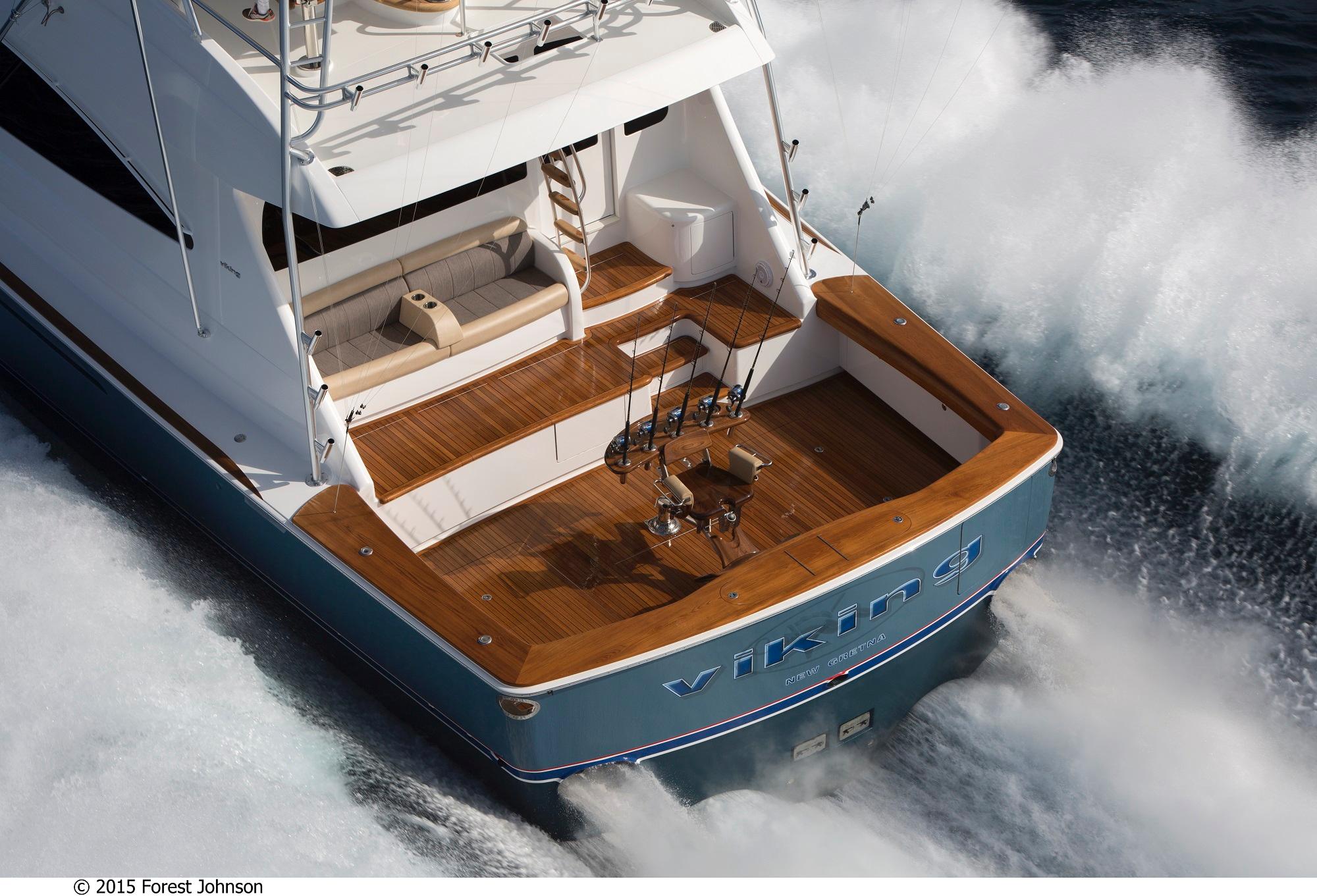 2024 Viking 80 Convertible