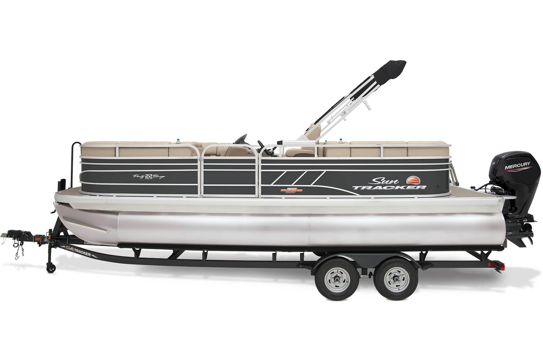 2023 Sun Tracker Party Barge 22 DLX