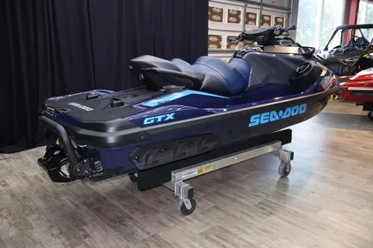 2024 Sea-Doo GTX™ 300 Tech, Audio, iDF, iBR