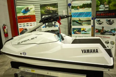 2023 Yamaha Boats Superjet®