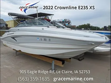 2022 Crownline E235 XS