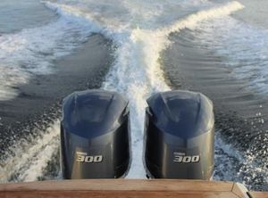 2017 Yamaha Outboards TWIN F300 4.2L 600hrs