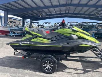 2024 Yamaha WaveRunner FX Cruiser SVHO