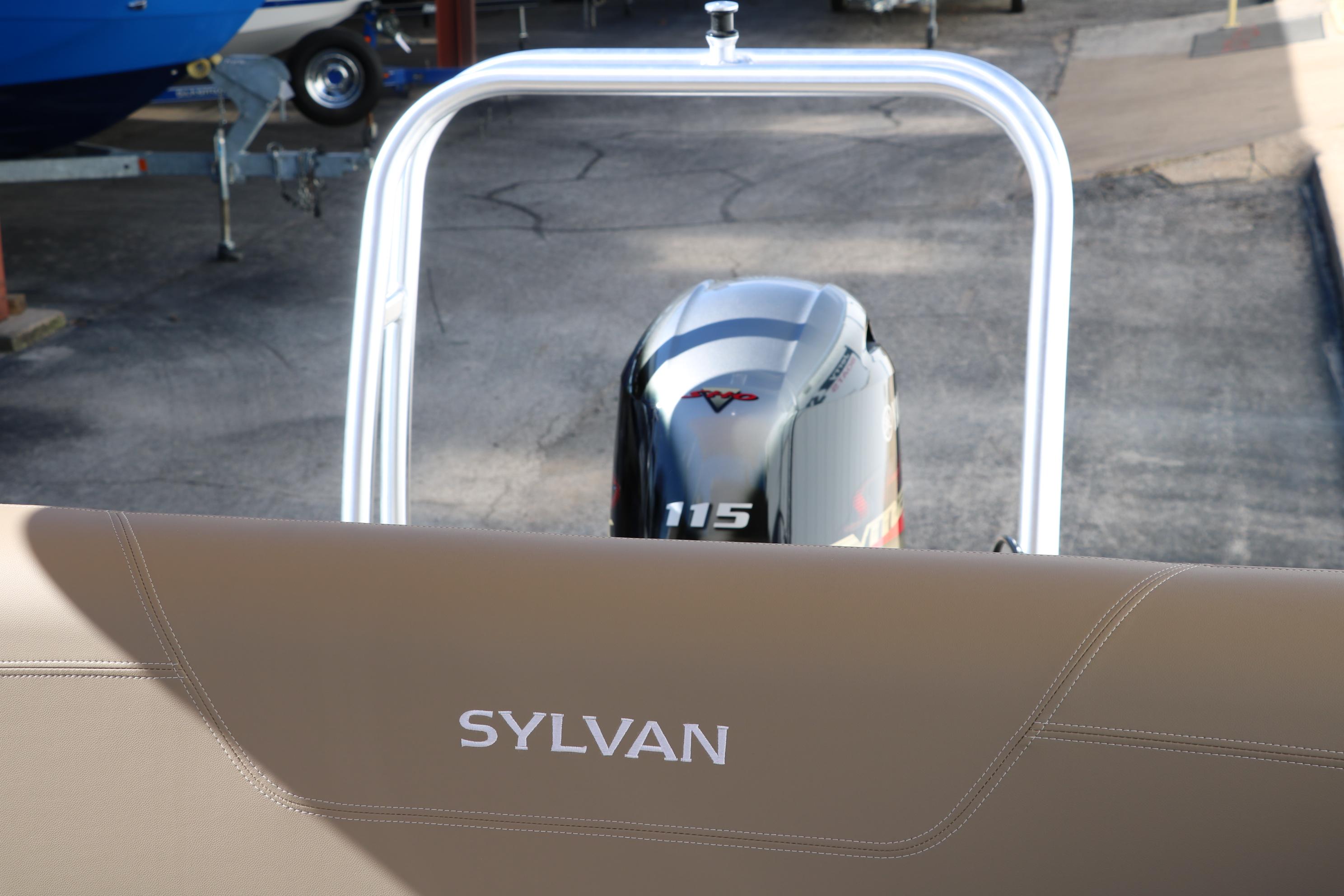 2024 Sylvan Mirage 8522 CLZ