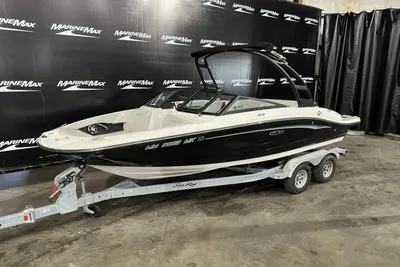 2022 Sea Ray 190 Sport