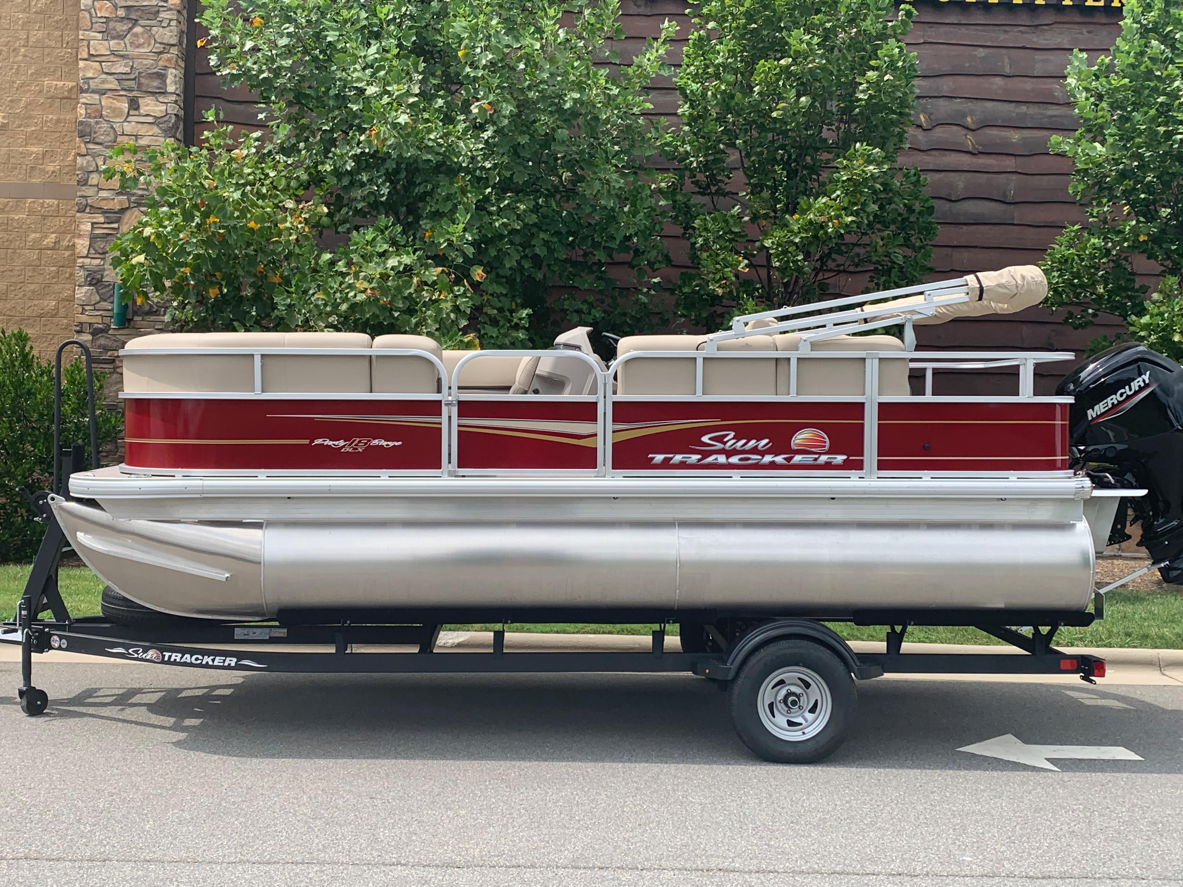 New 2024 Sun Tracker Party Barge 18 DLX, 29708 Fort Mill Boat Trader