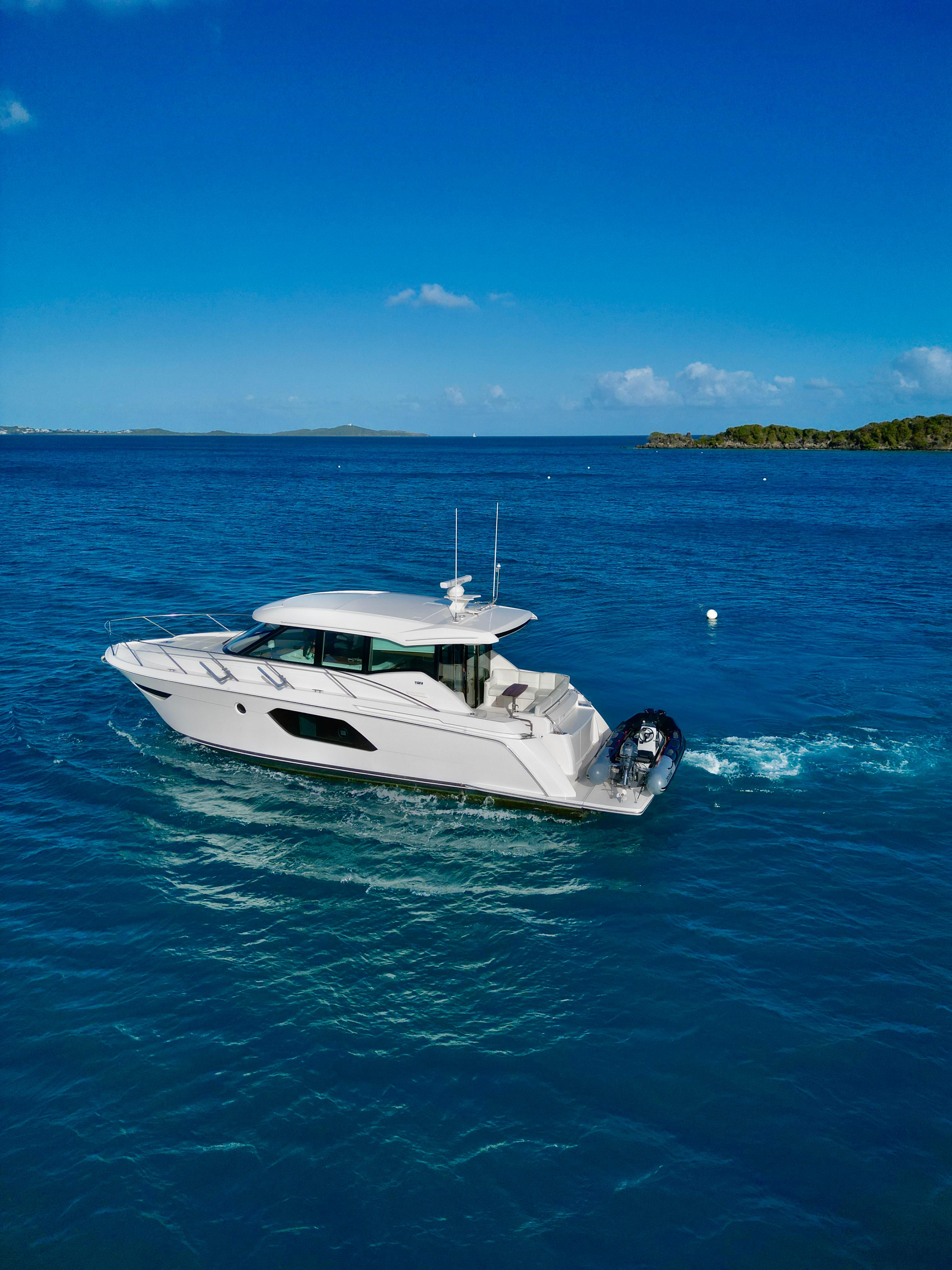 2023 Tiara Yachts C49 Coupe