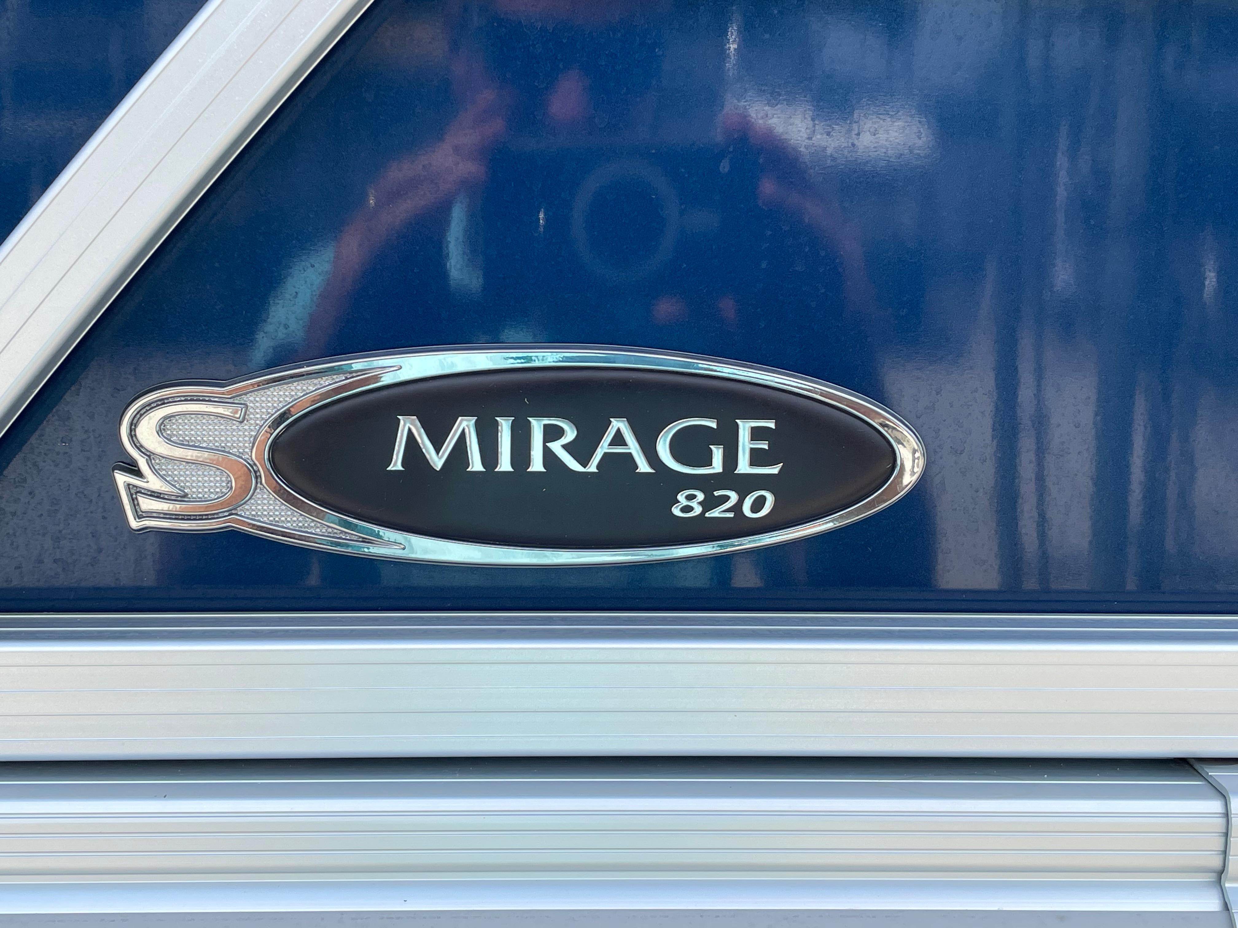 2020 Sylvan Mirage 820 4-PT