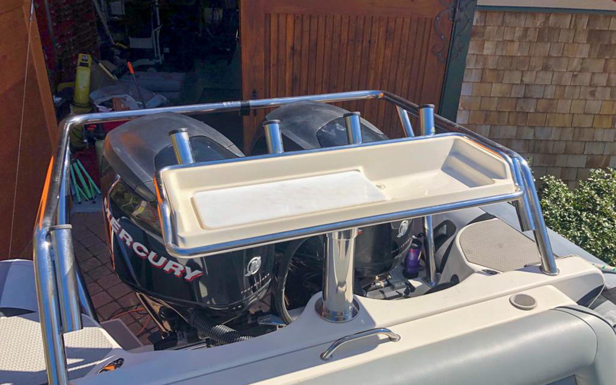 Protector 28 Targa - Wiwiki - Rod Holders and Fish Cutting Table