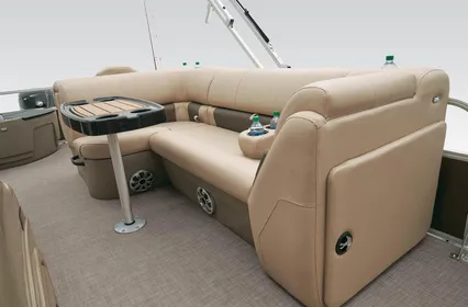 2023 Sun Tracker SportFish 20 DLX