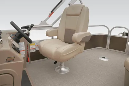 2023 Sun Tracker SportFish 20 DLX