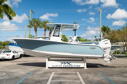 2024 Sea Hunt Ultra 239 SE