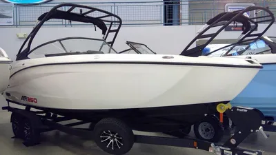 2024 Yamaha Boats AR250