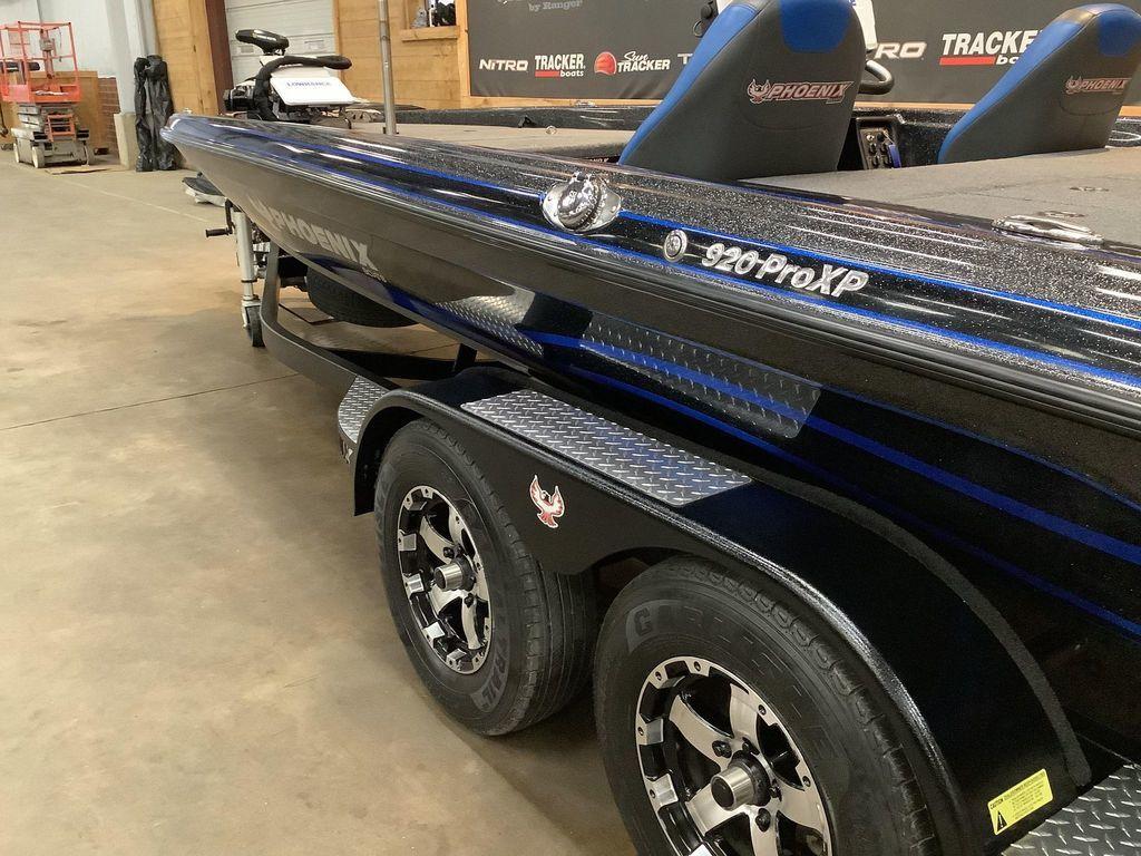 Used 2019 Phoenix 920 PRO XP, 24112 Martinsville - Boat Trader