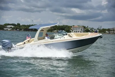 2024 Chris-Craft Launch 28 GT