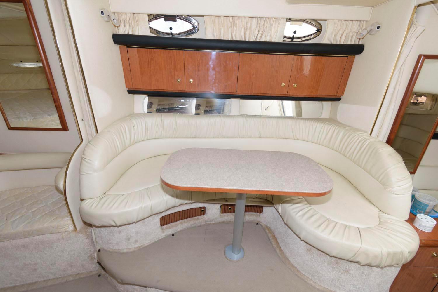 代引き人気 2000 Used Sea Trader Boat - Pasadena 21122 Sundancer, 340 Ray 和書