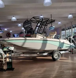 2024 Yamaha Boats 195 FSH Sport