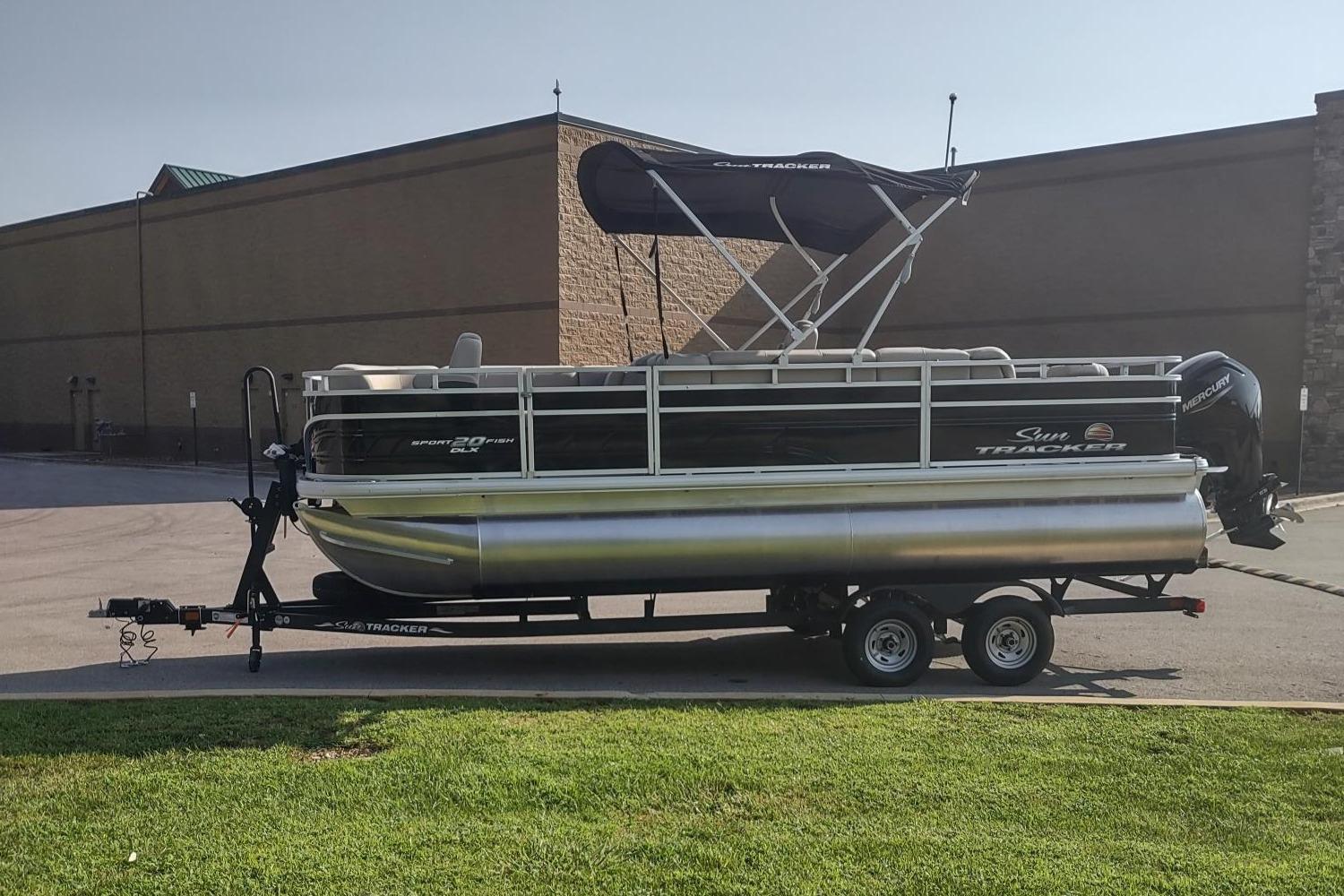 New 2024 Sun Tracker SportFish 20 DLX, 35806 Huntsville Boat Trader
