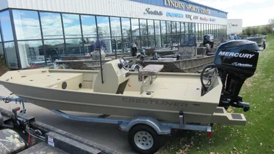 2015 Crestliner 1860 Retriever CC Tunnel Hull