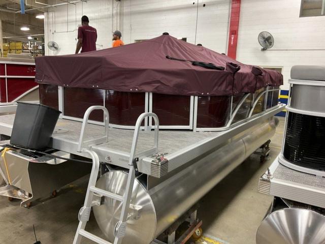 New 2024 Bennington 20 SL L Bench Pontoon 55066 Red Wing Boat Trader   8976609 948866543 0 310820231258 14 