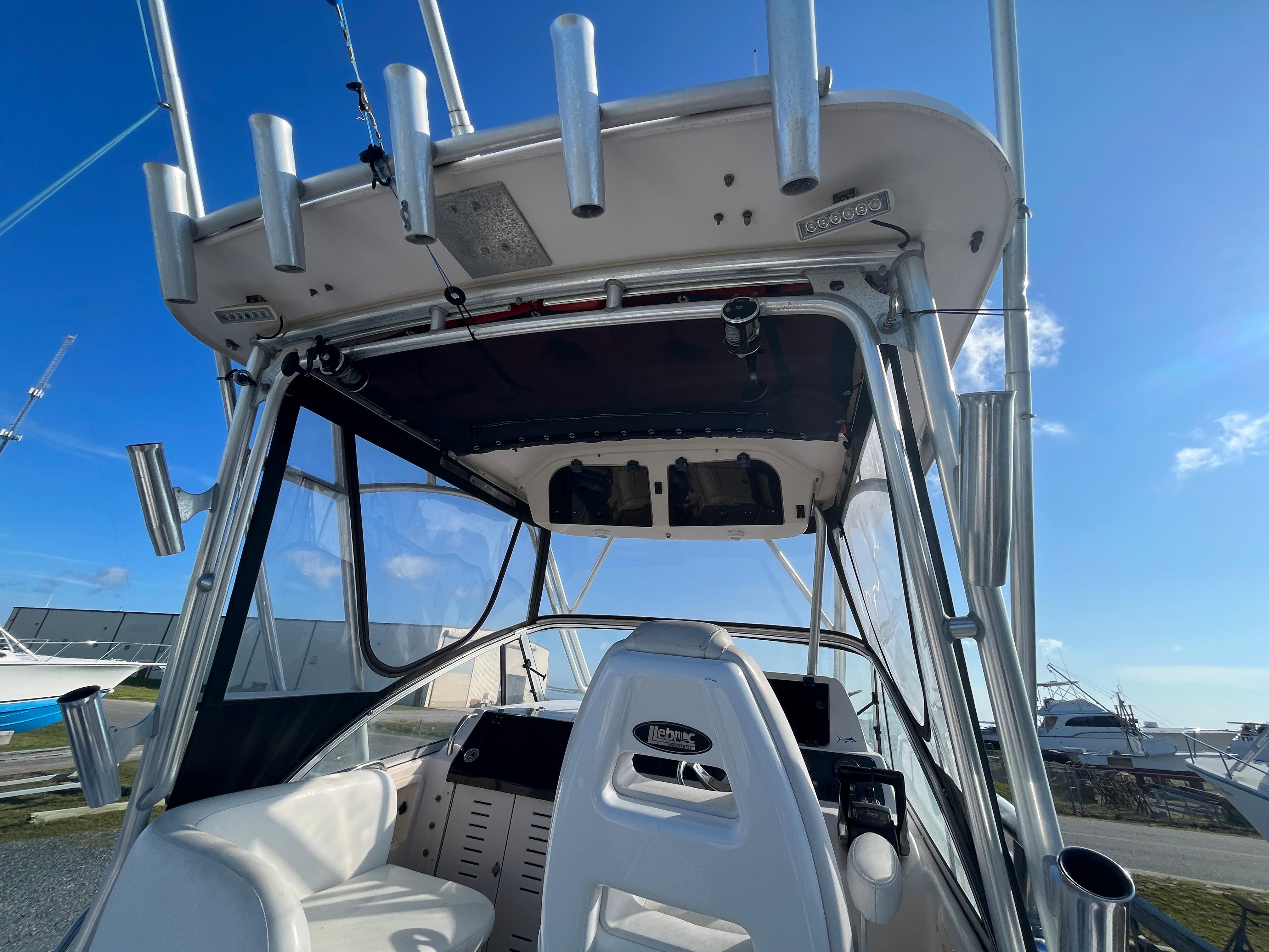 Grady-White 282 Sailfish, rod holders and LED Deck lights