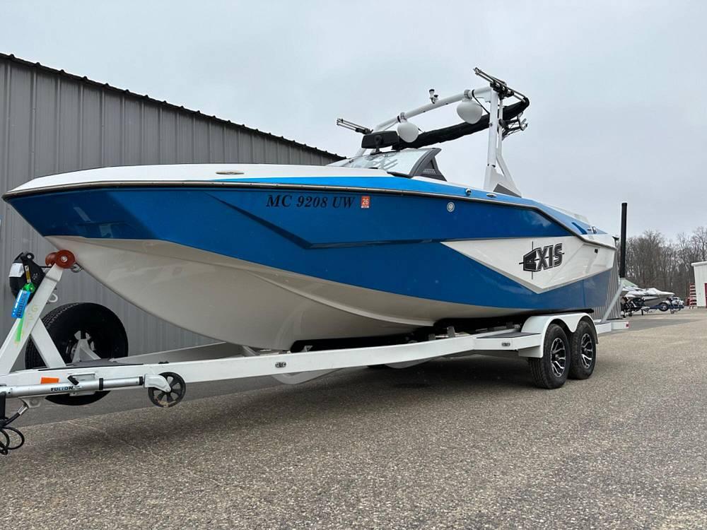 2023 Axis T235 for sale in Walloon Lake, MI