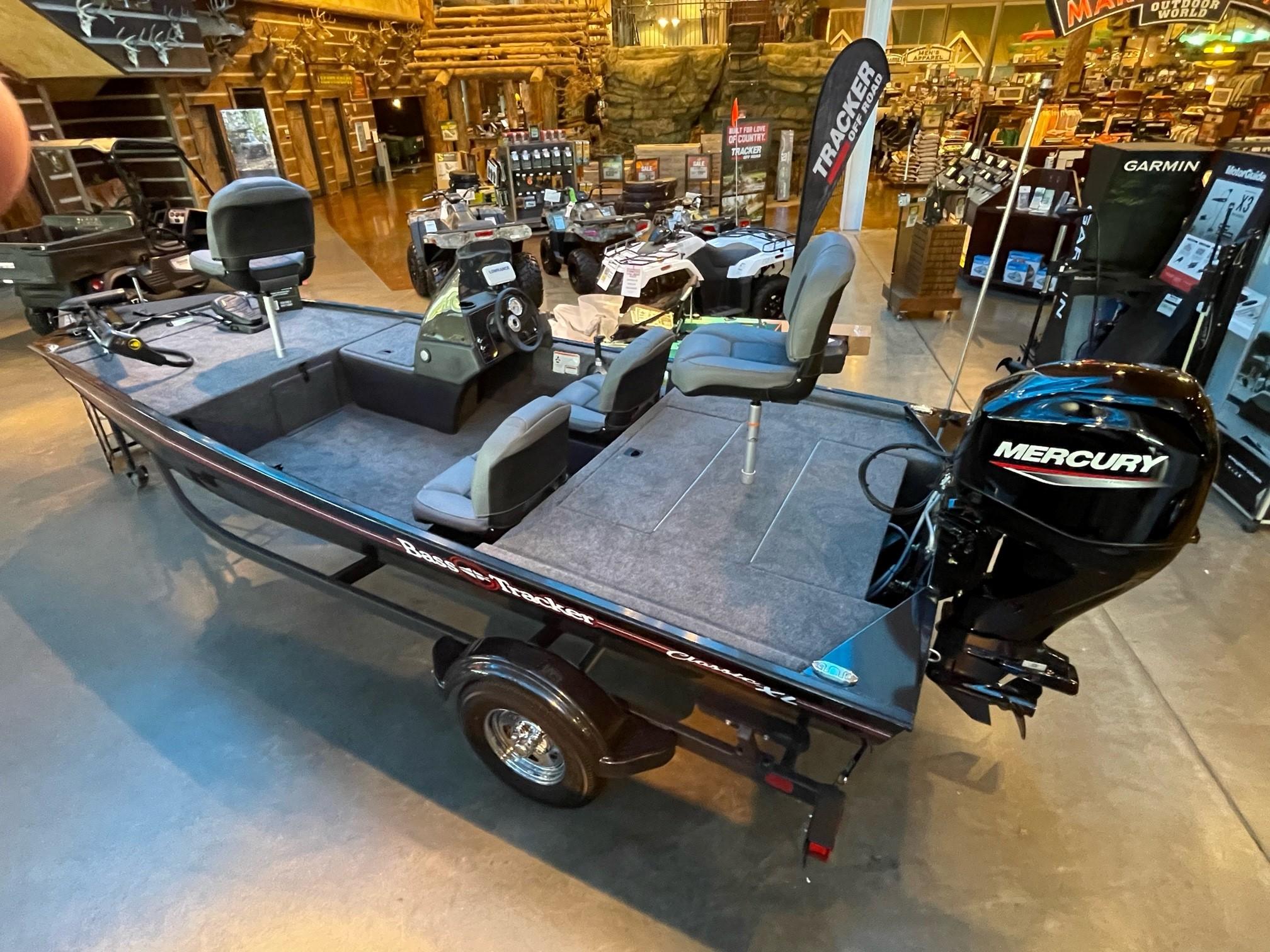 New 2024 Tracker Bass Tracker Classic XL, 60440 Bolingbrook Boat Trader