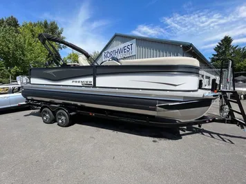 2024 Premier 230 HT Bar Boat